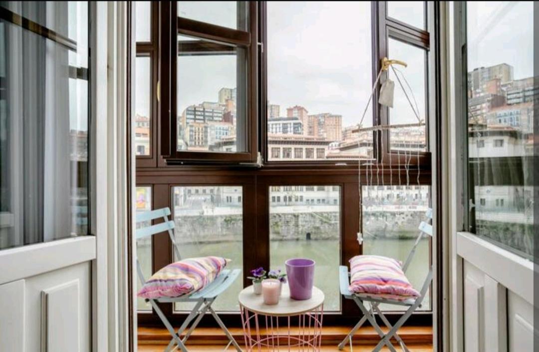 Nuestro Refugio - Casco Viejo Con Wifi Y Parking Gratuito- Apartment Bilbao Luaran gambar
